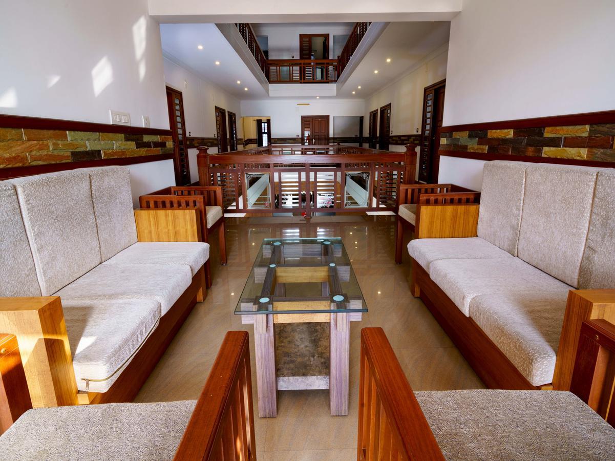 Oyo 9404 Hotel White Fort Mananthavady Eksteriør billede