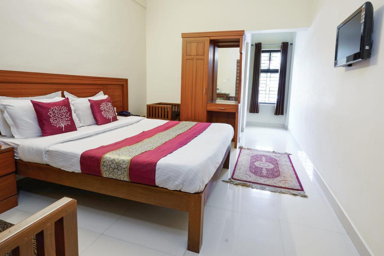 Oyo 9404 Hotel White Fort Mananthavady Eksteriør billede